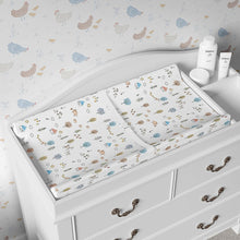 Load image into Gallery viewer, Farm Animals, Changing Pad Covers (2-Pack)
