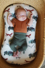 Load image into Gallery viewer, Woodland Animals, Bassinet Sheets (2-Pack)