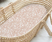 Load image into Gallery viewer, Fleurette, Bassinet Sheets (2-Pack)